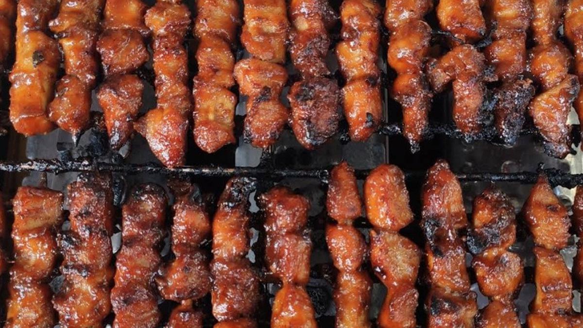 Sate Ayam Madura Cak Ridwan: Rasa yang Menggigit Jiwa di Cilacap